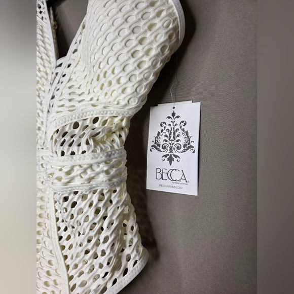 Becca Castaway Plunge One Piece Swimsuit In White - Picture 5 of 16